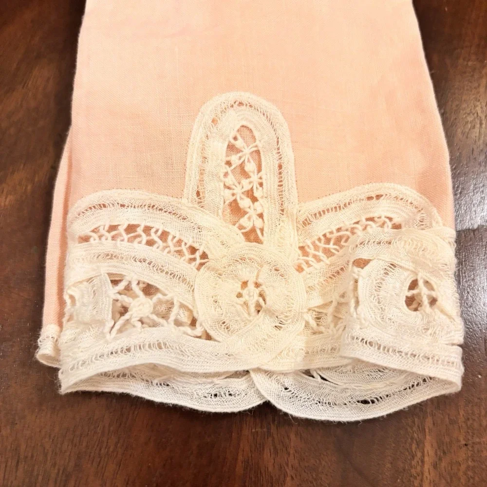 Vintage 2 Blush Pink Linen Guest Towel  Lace Cottage Shabby Chic Fingertip
